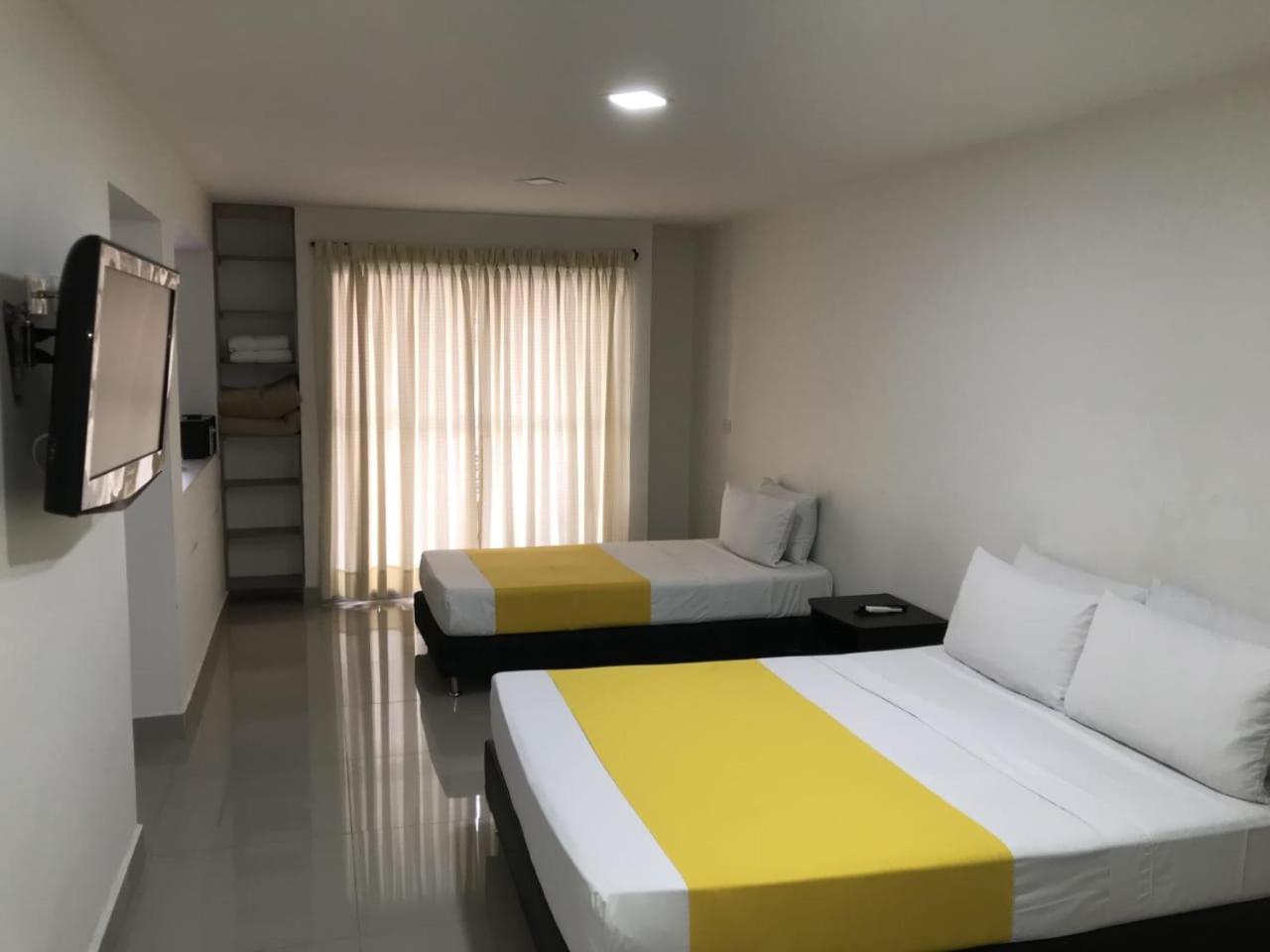 Apartaestudios Laureles Medellín Exterior foto