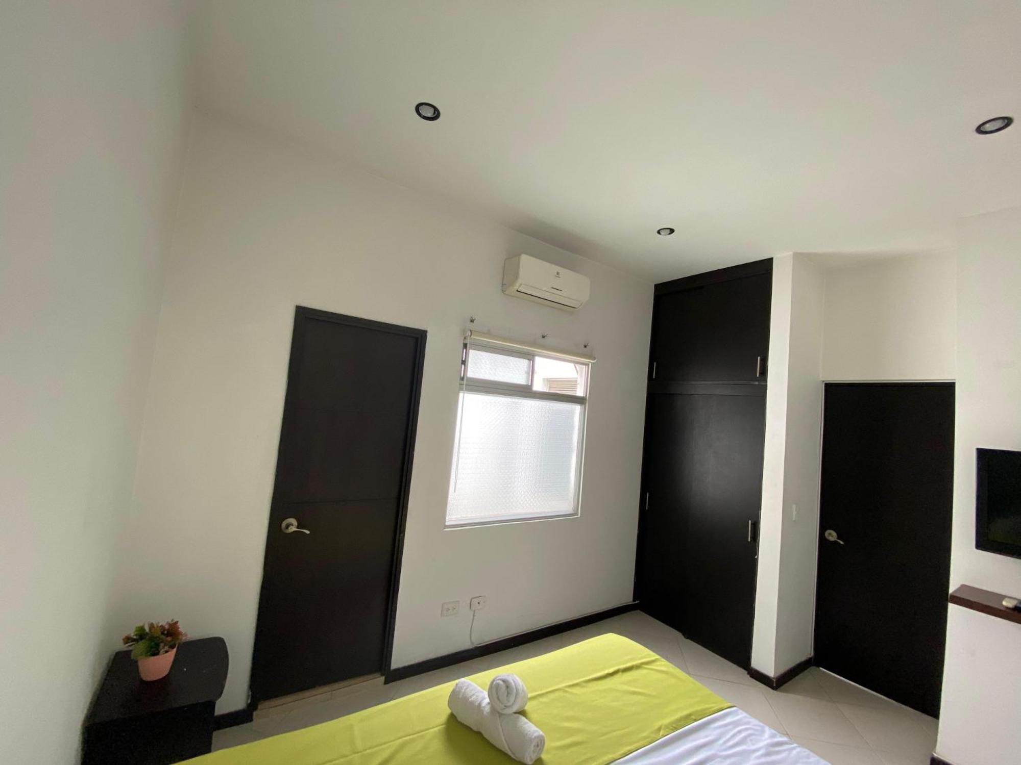 Apartaestudios Laureles Medellín Exterior foto